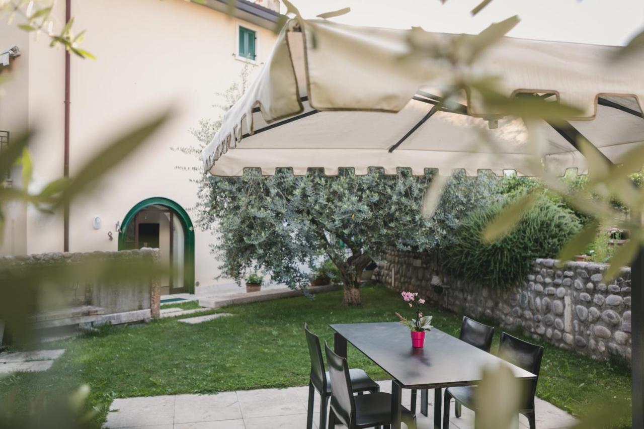A Casa Di Tom Bed & Breakfast Sant'Ambrogio di Valpolicella Exterior photo