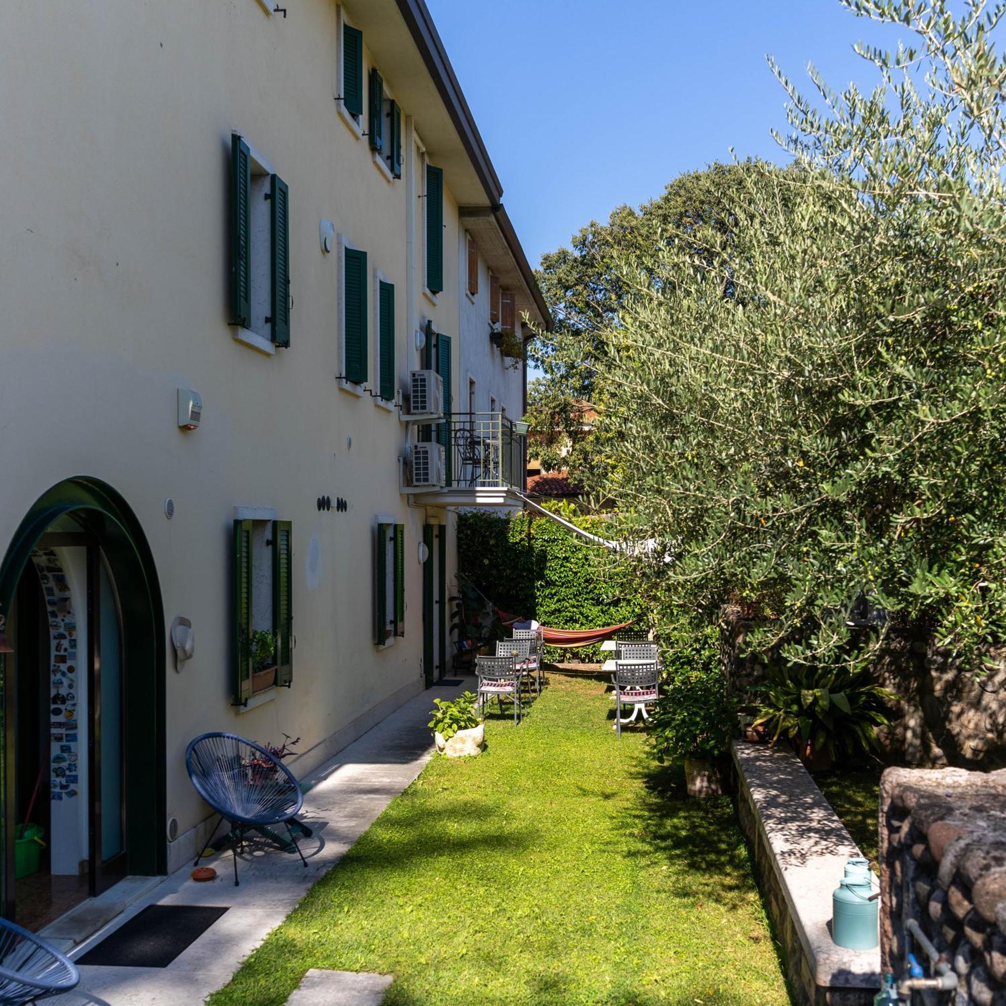 A Casa Di Tom Bed & Breakfast Sant'Ambrogio di Valpolicella Exterior photo